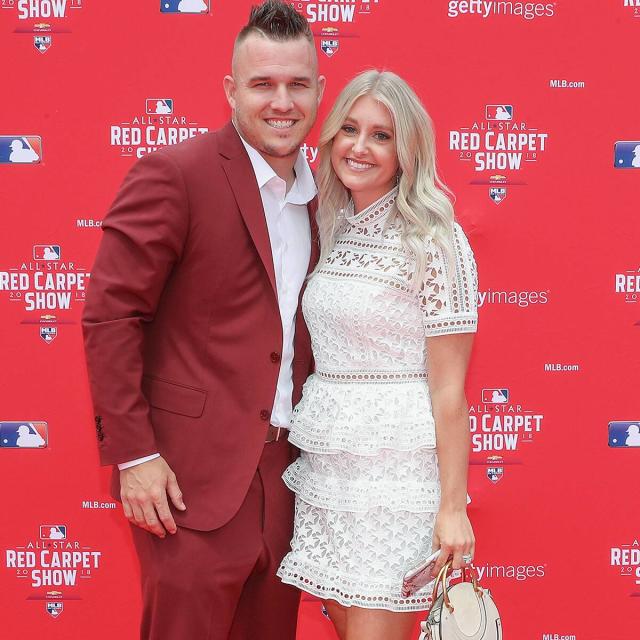 Angels' Mike Trout was texting wife about the bomb cyclone