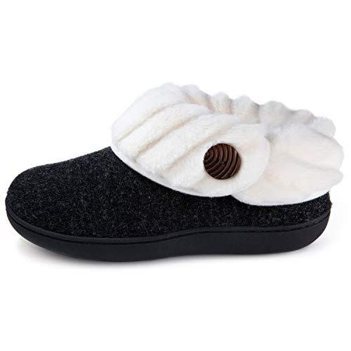 8) Wishcotton Women’s Fuzzy Warm Fleece Lining Bootie Slippers Black