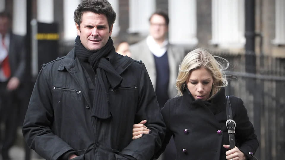 Seen here, Chris Cairns and wife Melanie walk arm in arm together.