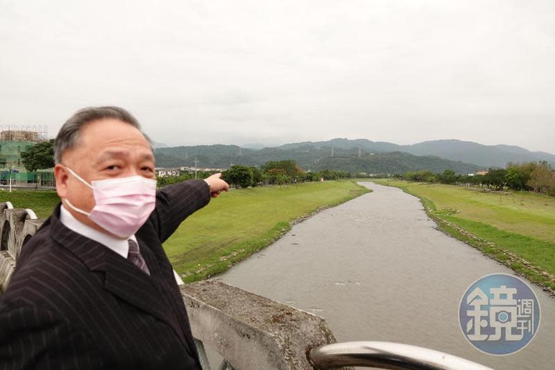 喜來登宜蘭度假酒店開發案位於三星鄉草湖天公廟「玉尊宮」後方山坡地，張世鈺一度看好喜來登宜蘭度假酒店能成為台灣第一山海美景酒店。