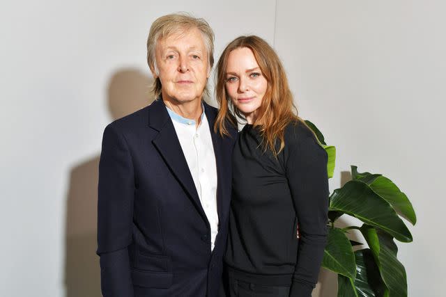 Stella McCartney Says She's 'Very Aware' of the Privileges She's Had as  'One of the First Nepo Babies' - Yahoo Sports