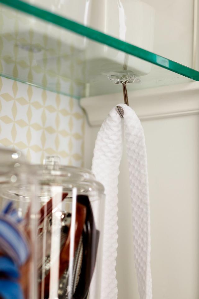 Medicine Cabinet Organizer from 30daysblog