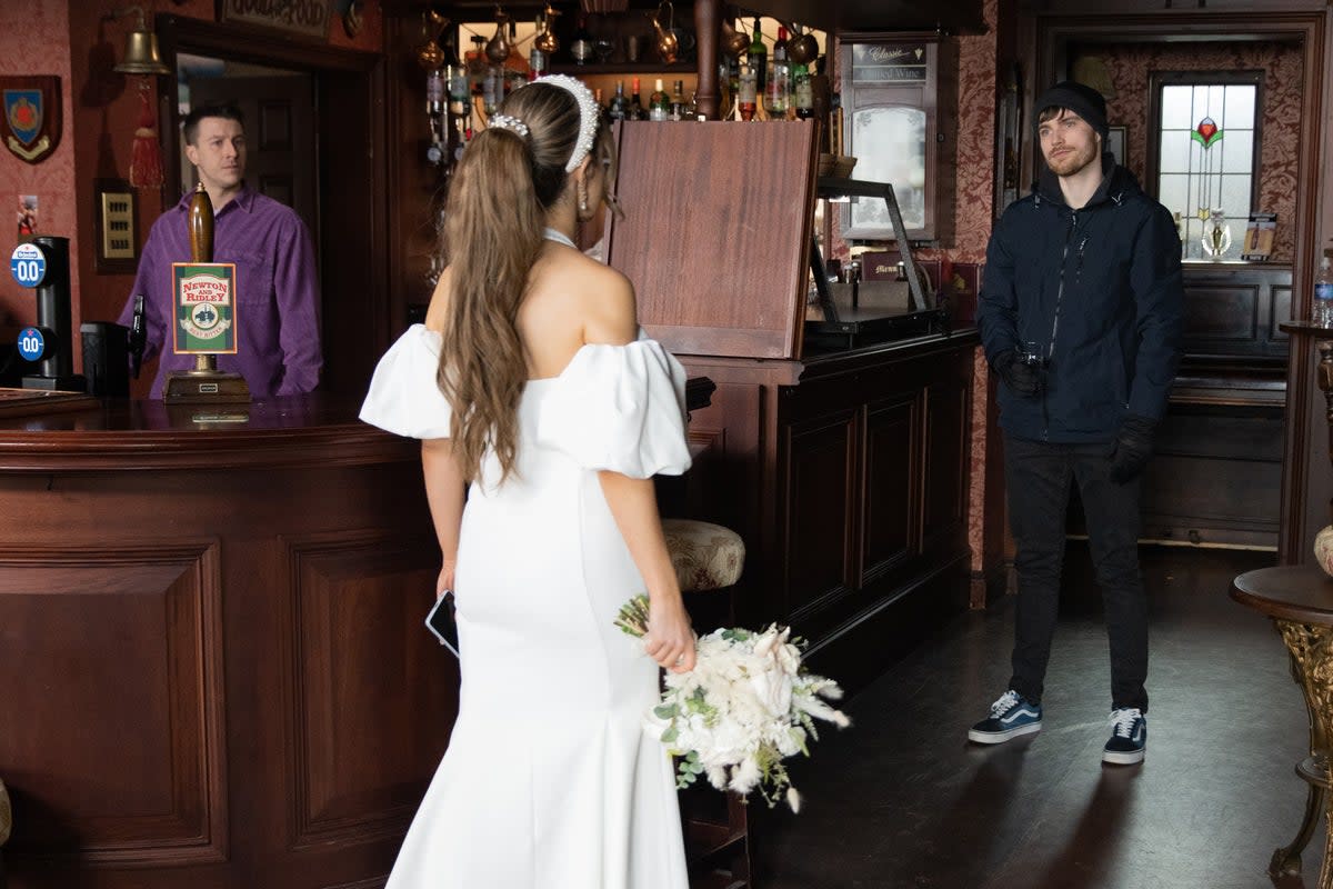 The moment Justin Rutherford returns to Weatherfield in Cornonation Street to attack Daisy Midgeley on her wedding day  (ITV)