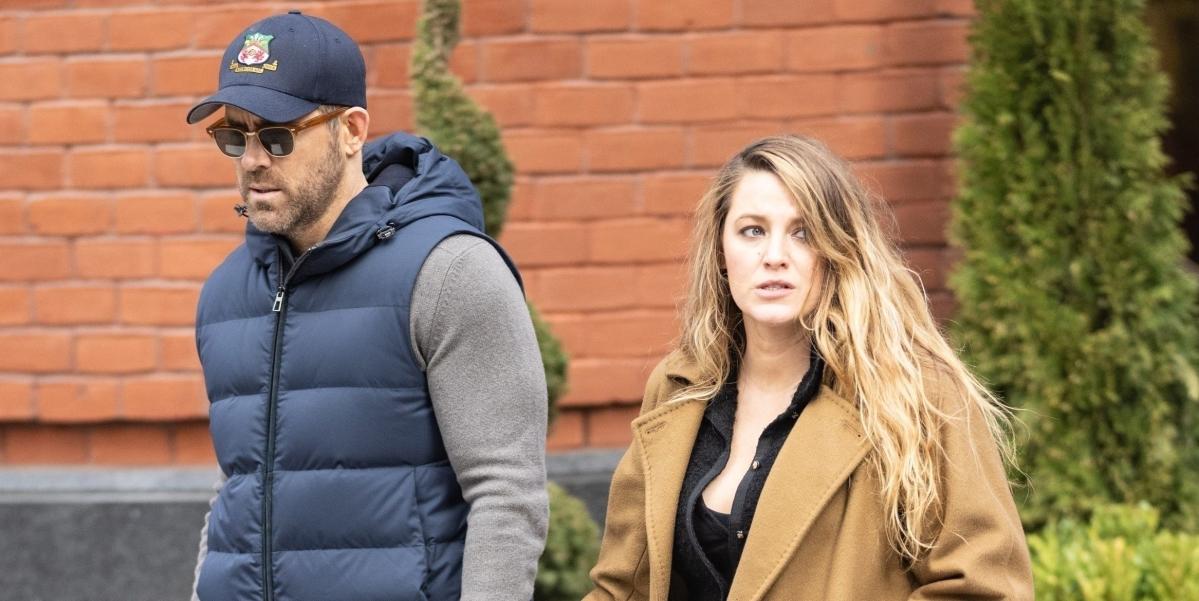 Blake Lively & Ryan Reynolds Look So In Love During Walk in NYC: Photo  4984769, Blake Lively, Ryan Reynolds Photos