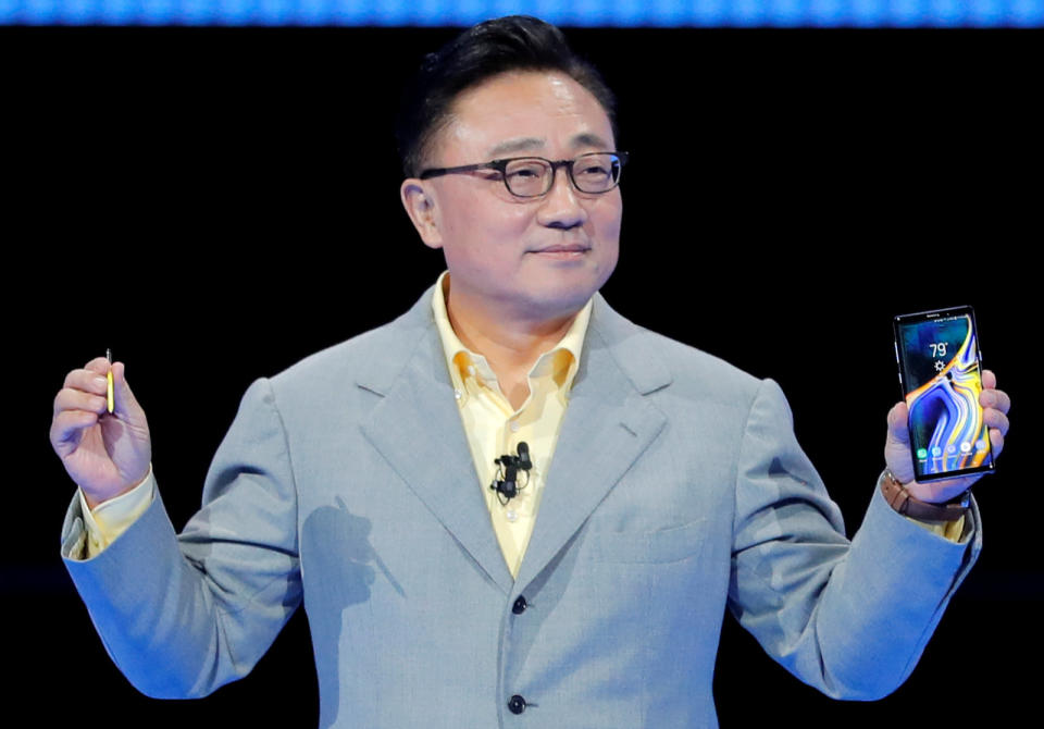 As Samsung Mobile's CEO suggested months ago, the company is preparing to