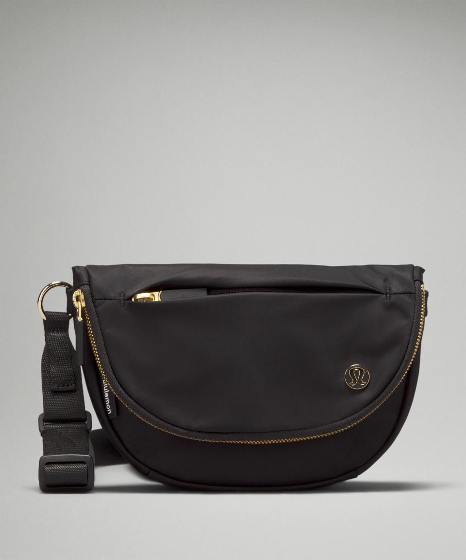 <p><a href="https://go.redirectingat.com?id=74968X1596630&url=https%3A%2F%2Fshop.lululemon.com%2Fp%2Fbags%2FAll-Night-Festival-Bag-Micro-2L%2F_%2Fprod11380589&sref=https%3A%2F%2F" rel="nofollow noopener" target="_blank" data-ylk="slk:Shop Now;elm:context_link;itc:0;sec:content-canvas" class="link ">Shop Now</a></p><p>All Night Festival Bag *Micro 2L</p><p>lululemon.com</p><p>$68.00</p>