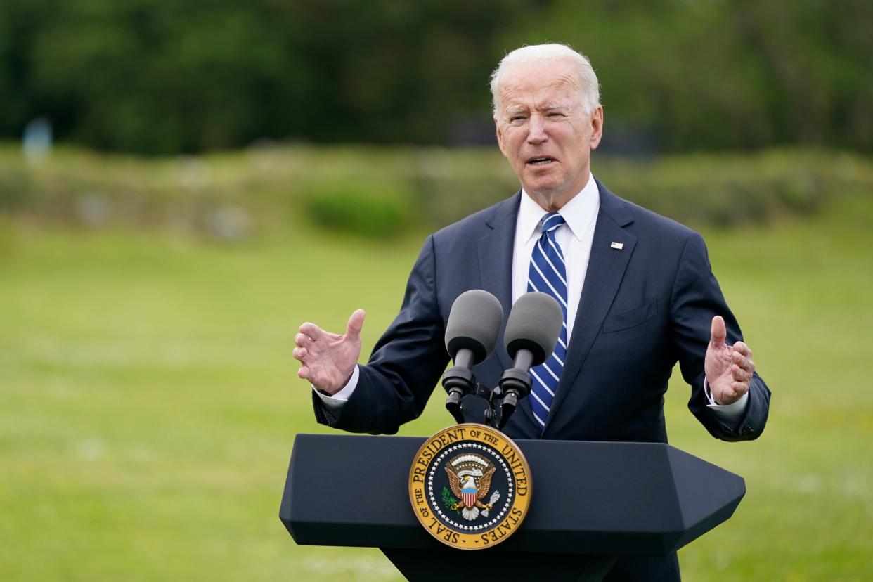 Biden’s government have said they will give Ukraine an additional $125 million  (AP)