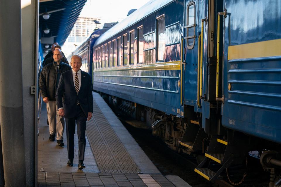 US President Joe Biden walks along the train platform after a surprise visit to meet with Ukrainian President Volodymyr Zelenskyy, in Kyiv on February 20, 2023. (Photo by Evan Vucci / POOL / AFP) (Photo by EVAN VUCCI/POOL/AFP via Getty Images)