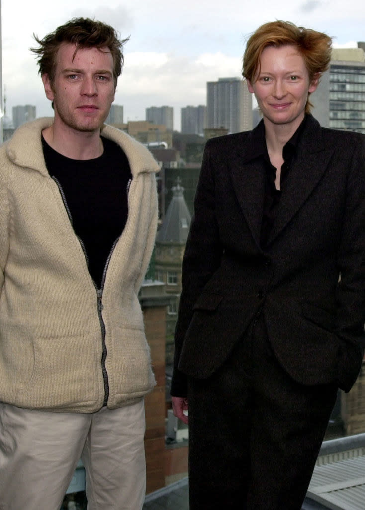 Tilda posing for a photo with Ewan MacGregor