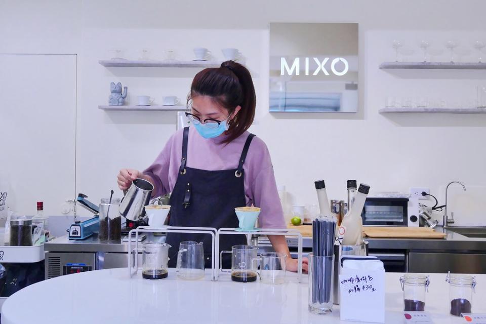 台中一中街｜米索咖啡MIXO