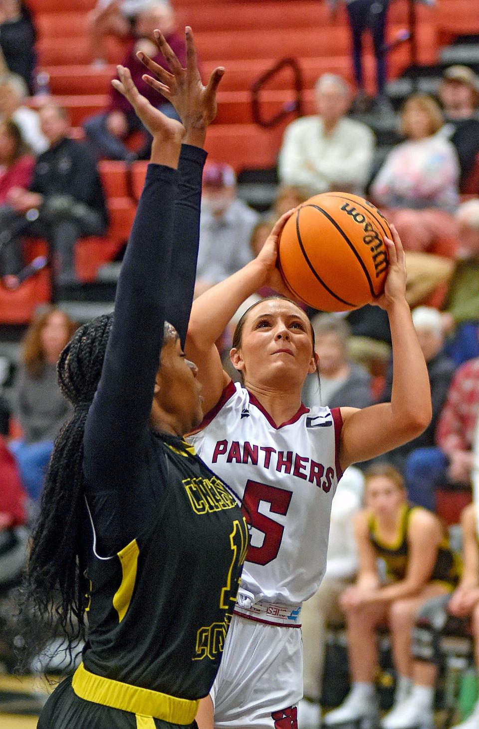 Southside's Sarakate Yancey makes a shot as Cherokee County's Deannia Starr defends during high school basketball action in Southside, Alabama December 22, 2023. (Dave Hyatt: The Gadsden Times)