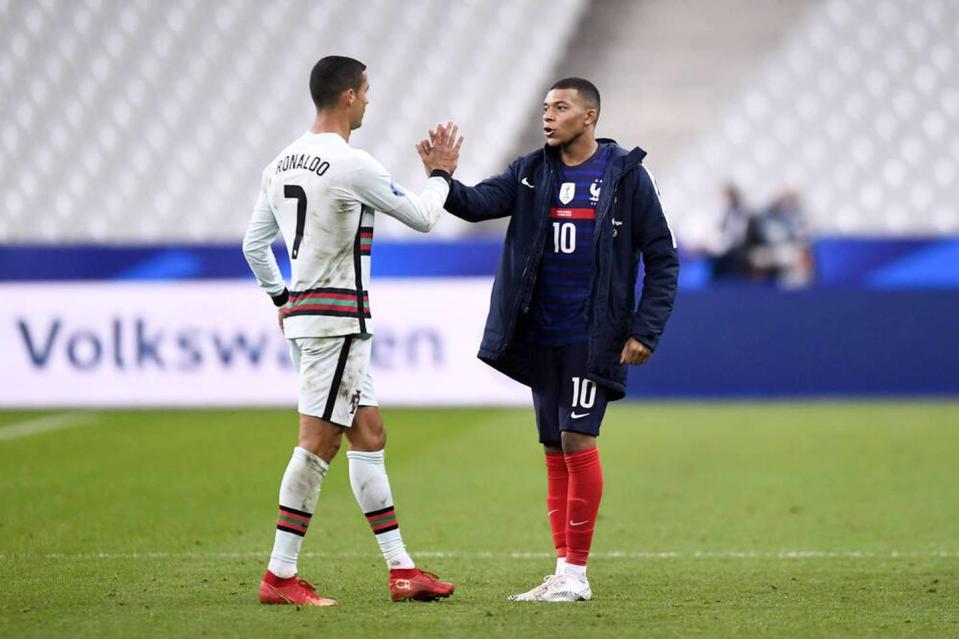 Schießt Mbappé sein Idol aus der EM?