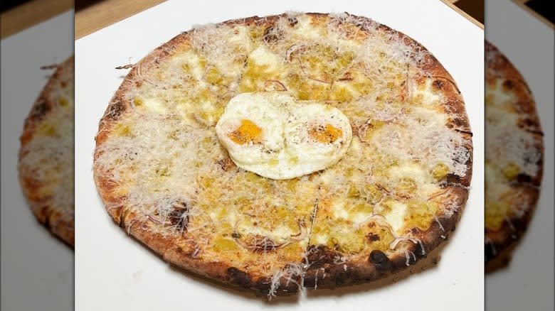 Jon & Vinny's breakfast pizza