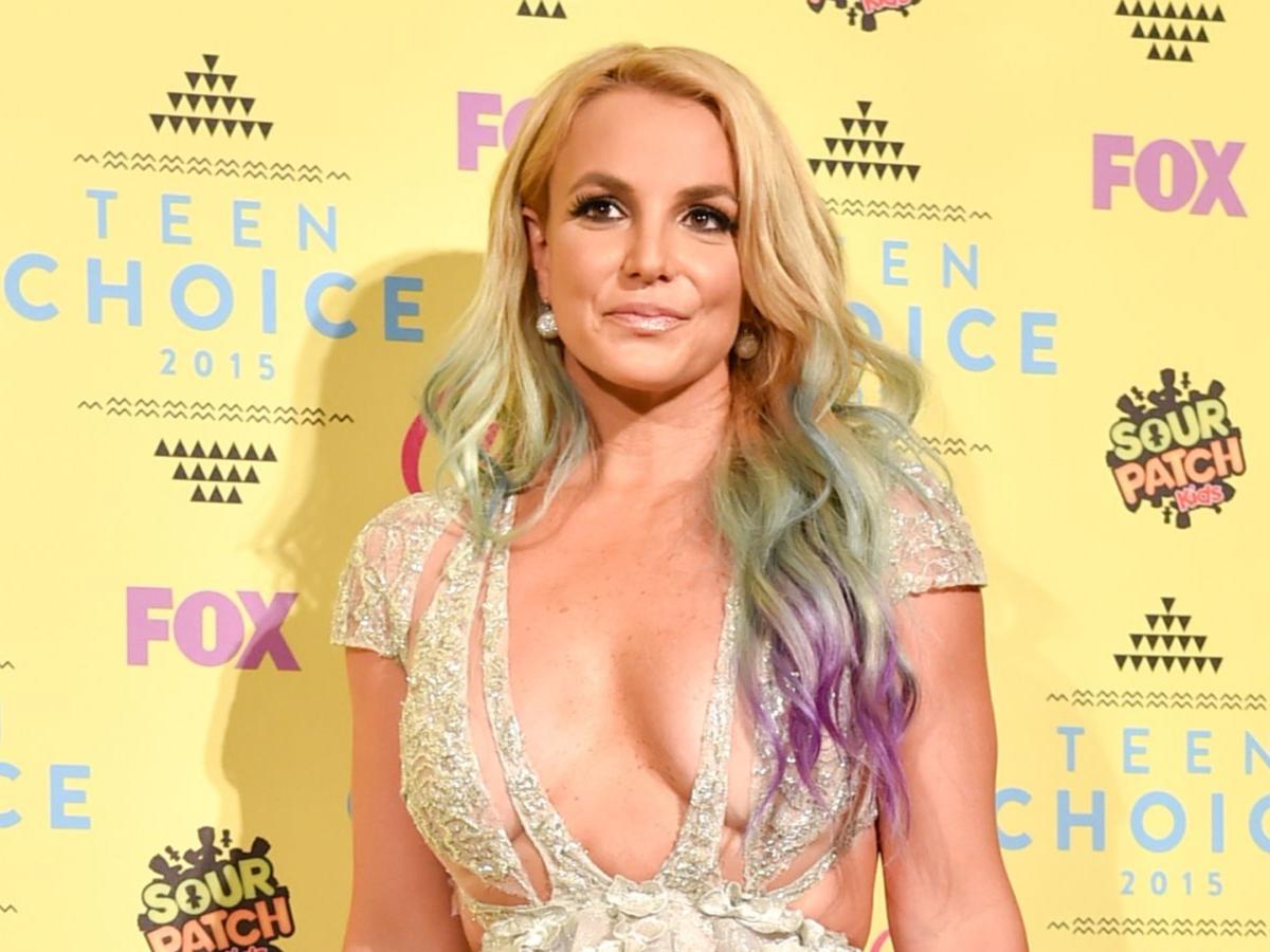 Fans Are Left Confused After Britney Spears' Shocking Tribute Showing She  May Have Reconciled With This Estranged Family Member