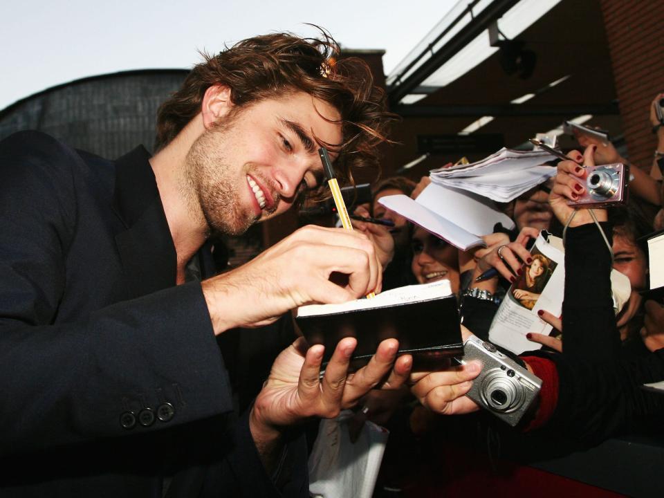 robert pattinson fans october 2008