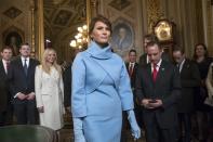 <p>Die First Lady bevorzugt makellose Kleidung in markanten Farbtönen. Ihr typischer Look wurde bereits von den royalen Frauen in Europa kopiert – Mathilde, die belgische Königin, Mary, die Kronprinzessin von Dänemark und Letizia, die Königin von Spanien wurden alle schon in ähnlichen Outfits gesichtet.<br>[Bild: Getty] </p>