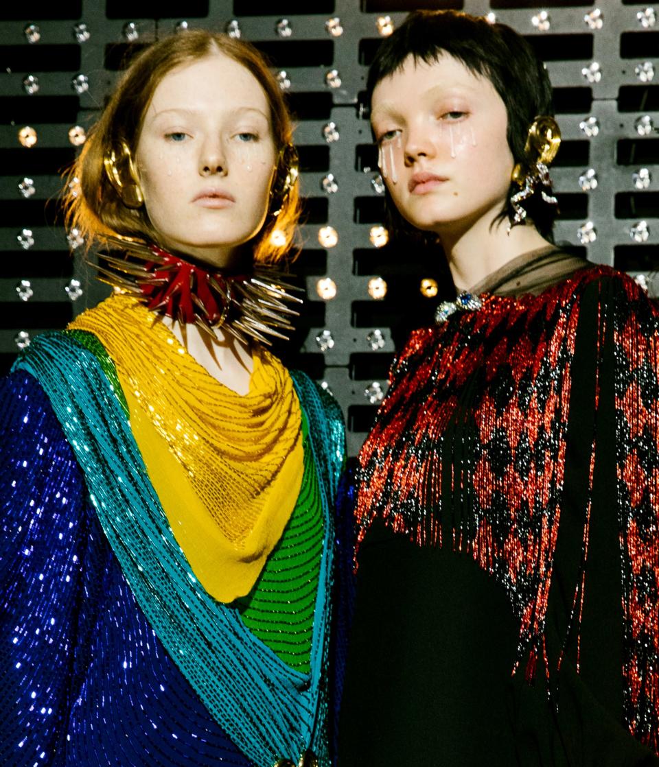 From applying faux tears to taking on a Ziggy Stardust mullet, 6 hair and makeup lessons straight from Gucci's fall show.