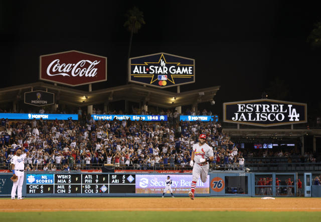 Albert Pujols hits No. 700 in the perfect place – Dodger Stadium