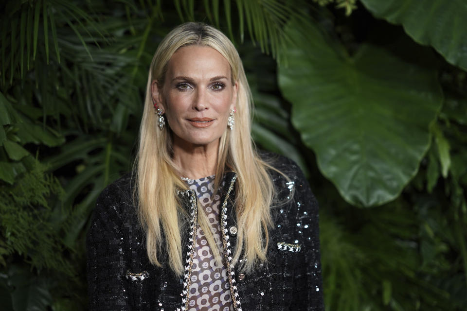 Molly Sims arrives at Chanel's 15th Annual Pre-Oscar Awards Dinner on Saturday, March 9, 2024, at the Beverly Hills Hotel in Los Angeles. (Photo by Jordan Strauss/Invision/AP)
