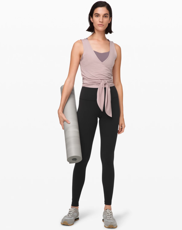 Olivia Munn hits the gym in $98 Lululemon leggings: Shop them here