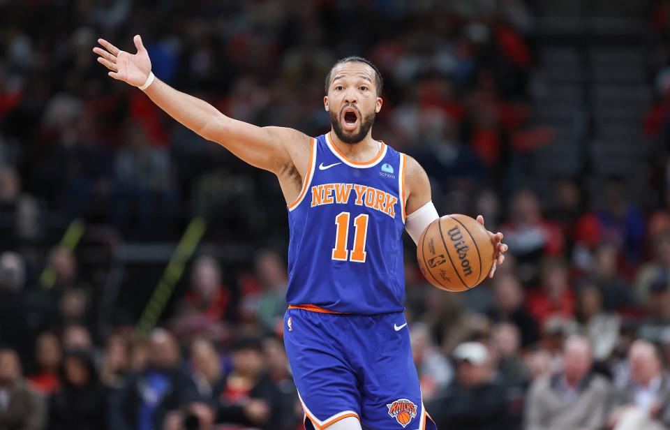 Feb 12, 2024; Houston, Texas, USA; New York Knicks guard Jalen Brunson (11) controls the ball during the third quarter against the Houston Rockets at Toyota Center. Mandatory Credit: Troy Taormina-USA TODAY Sports ORG XMIT: IMAGN-719012 ORIG FILE ID: 20240212_tjt_at5_056.JPG