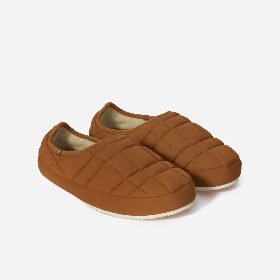 Everlane The ReNew Fleece Slipper in Toasted Coconut