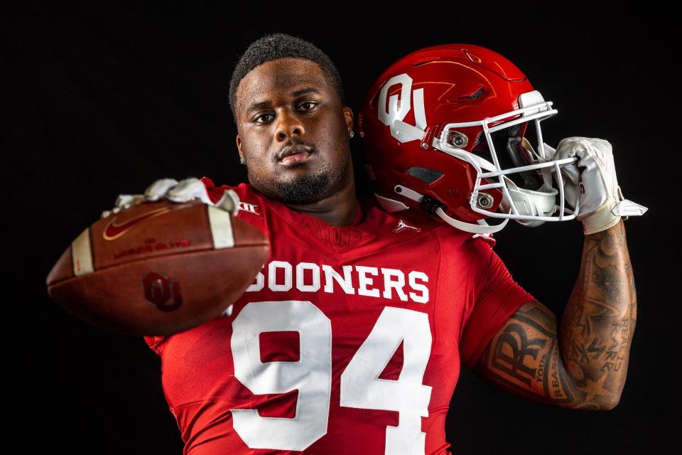 Oklahoma’s Isaiah Coe (94) is pictured at OU media day in Norman, Okla., on Tuesday, Aug. 1, 2023.