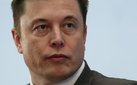 FILE PHOTO: Tesla Chief Executive Elon Musk attends a forum on startups in Hong Kong, China January 26, 2016. REUTERS/Bobby Yip/File Photo