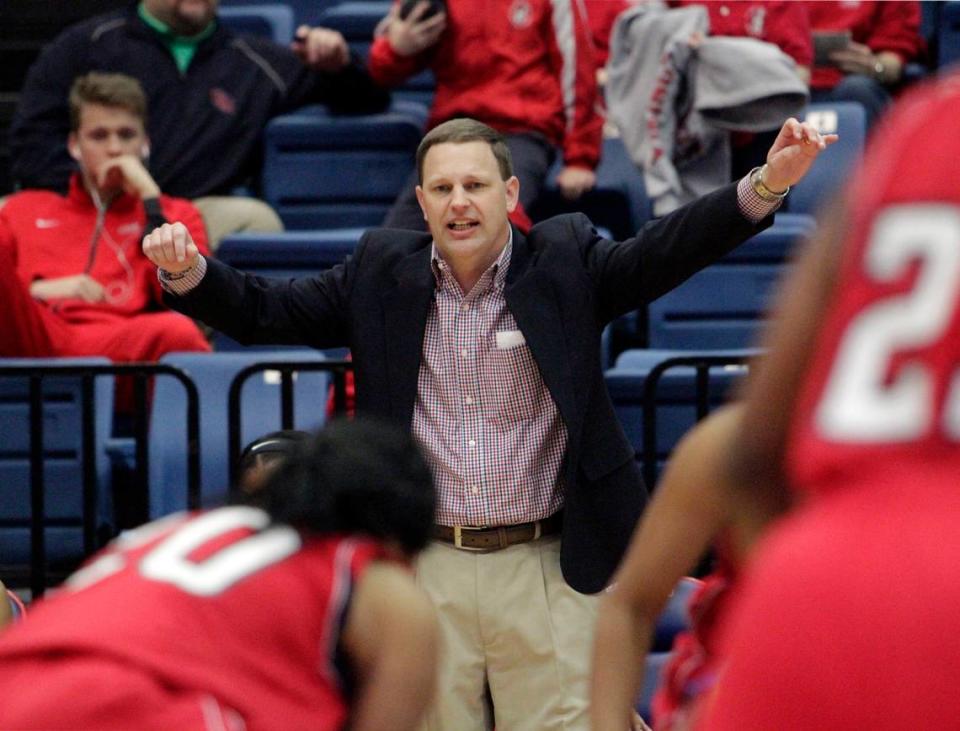 Jonathan Norton is shown in this 2016 photo as Columbus State University head women’s basketball coach. ROBIN TRIMARCHI/rtrimarchi@ledger-enquirer.com