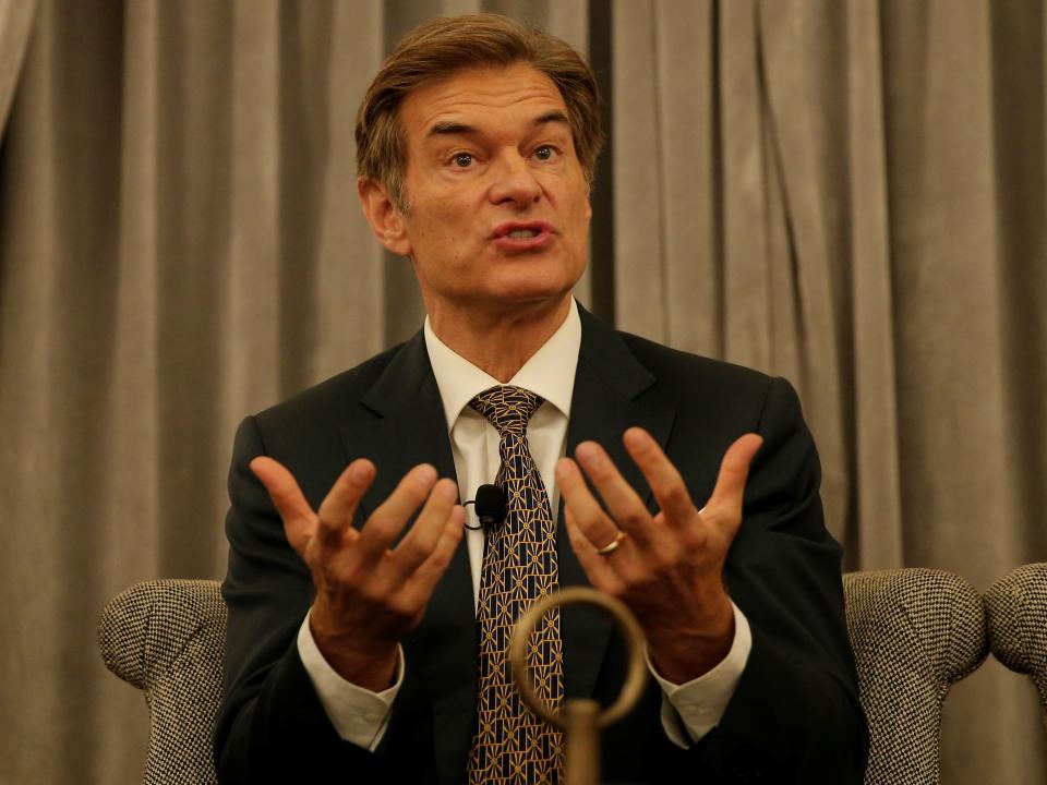 Turkish American cardiothoracic surgeon Mehmet Oz speaks during a panel organized by the Turkish Foundation for Political, Economic and Social Research (SETA), in New York on September 24, 2018 Mohammed Elshamy:Anadolu Agency:Getty Images)