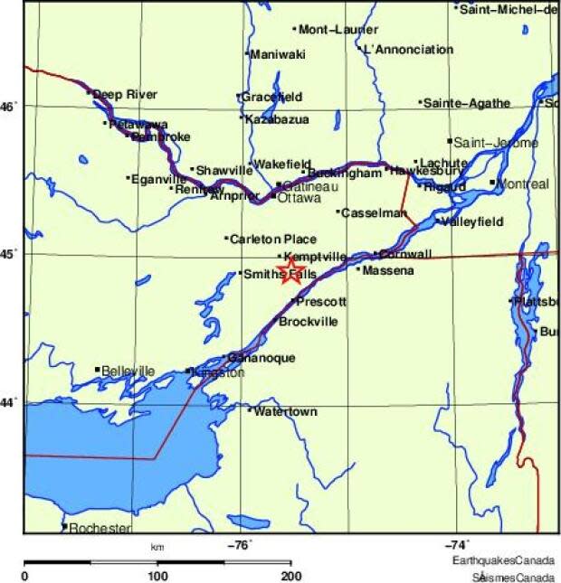 This map shows the location of a 3.2-magnitude earthquake that was lightly felt in parts of eastern Ontario on March 13, 2021. (Earthquakes Canada - image credit)