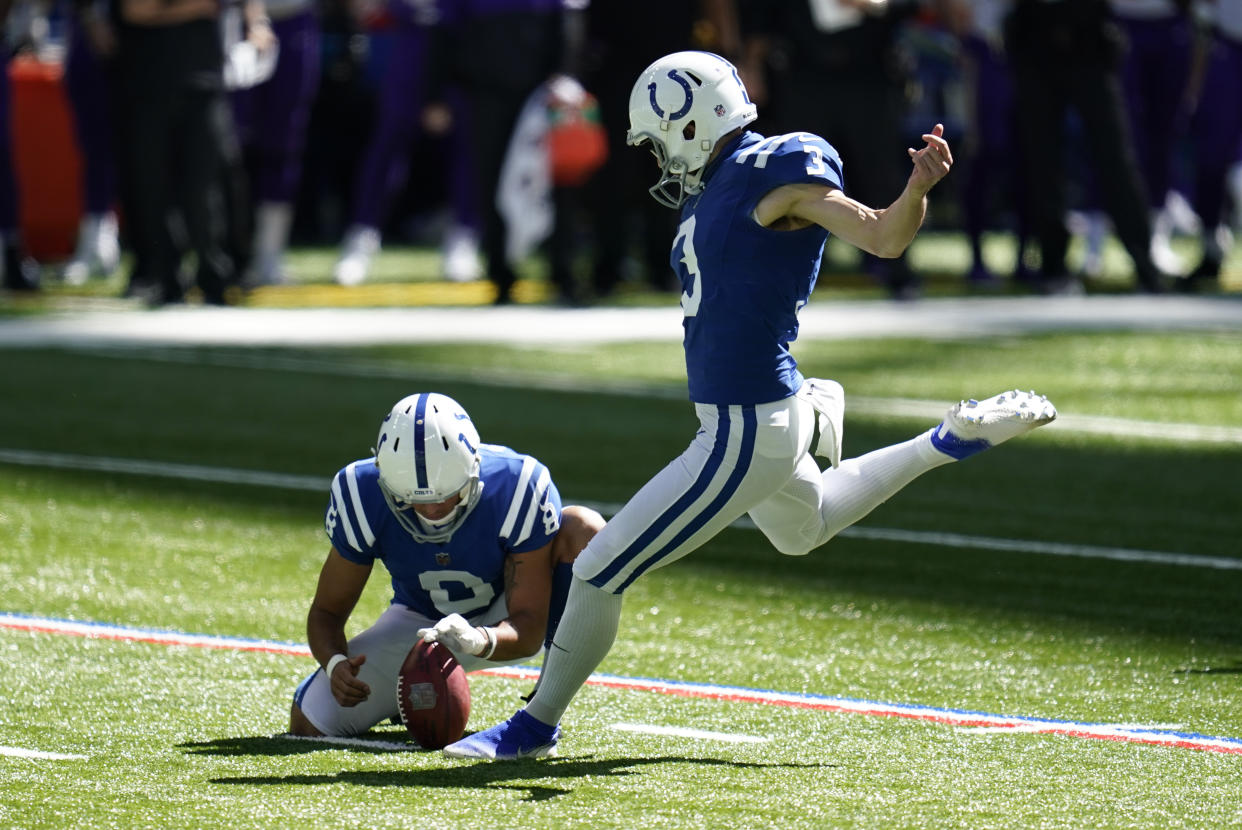 Indianapolis Colts kicker Rodrigo Blankenship (3) 