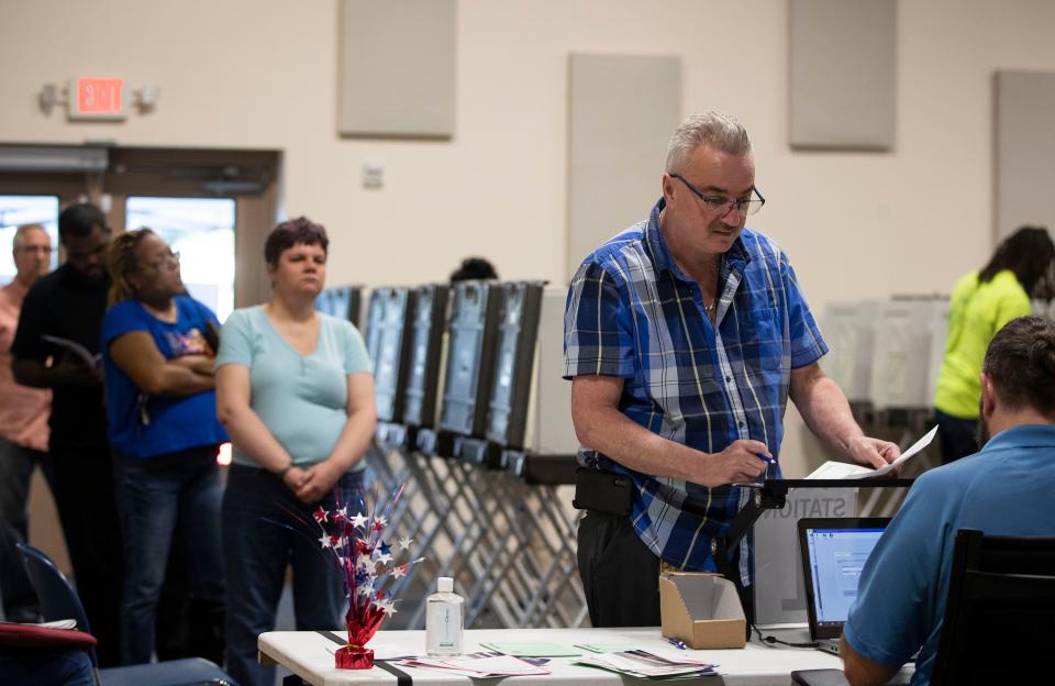 Leon County resident vote at the Supervisor of Elections Office in Tallahassee, Fla. on Tuesday, Nov. 8, 2022. 