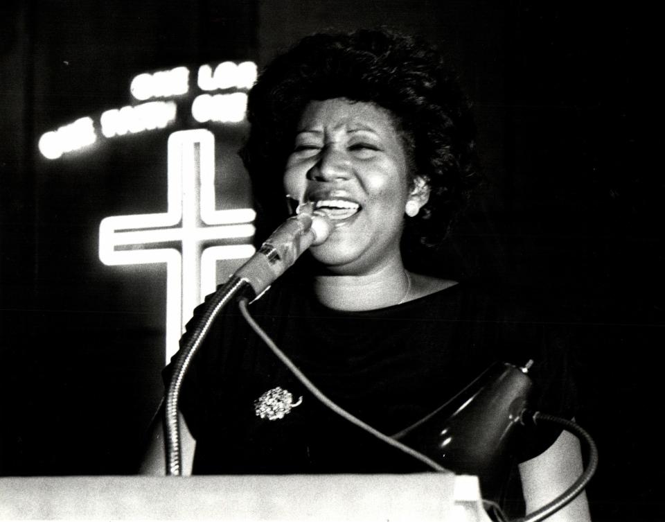 Aretha Franklin singing "Precious Lord, Take My Hand" during Philippe Wynne's funeral in Detroit in 1984.