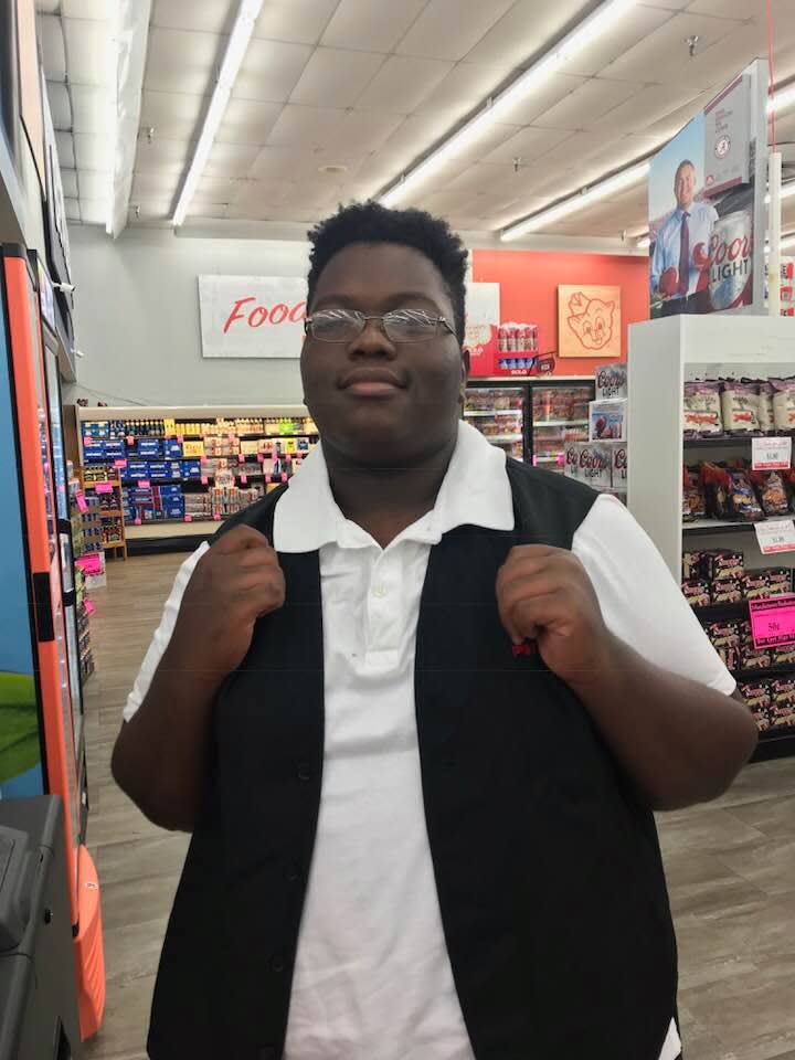 A teenage Piggly Wiggly employee named Anthony is getting praise for returning a phone and a wallet with nearly $300 cash. (Photo: Facebook/Sheila Spencer)