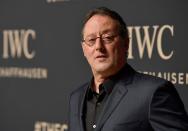 <p>Jean Reno heißt eigentlich Juan Moreno y Herrera Jiménez. Seine Eltern flohen einst vor dem Franco-Regime ins französischsprachige Marokko, wo der Schauspieler 1948 auf die Welt kam. Mit 17 zog er nach Frankreich, benutzte bald Jean, die französische Variante seines Vornamens, und verkürzte seinen Nachnamen auf Reno. (Bild: Harold Cunningham/Getty Images for IWC)</p> 