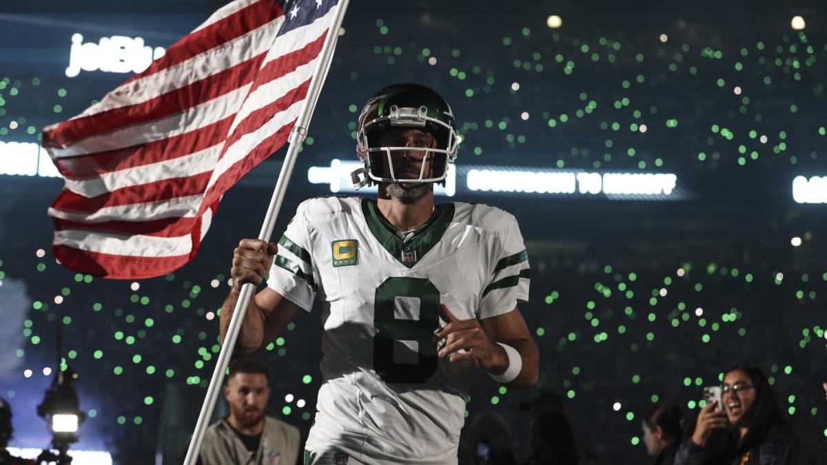 ESPN's Monday Night Football Up Four Percent Season-to-Date as Patriots-Jets  Scores 10.9 Million Viewers - ESPN Press Room U.S.