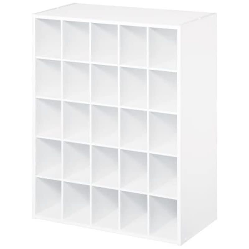 18) Cube Organizer