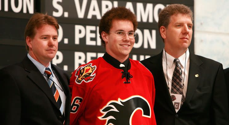 Leland Irving of the Calgary Flames poses during the 2006 NHL Draft. (Jeff Vinnick/Getty)