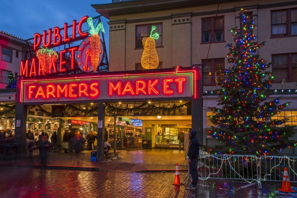 Washington: Pike Place Market’s Magic in the Market