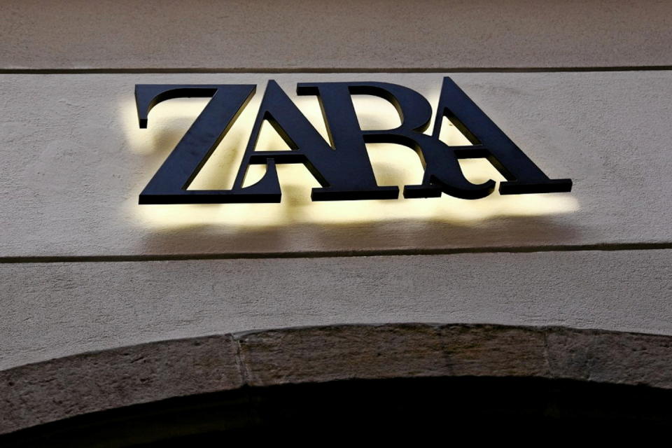 Avec Pre-Owned, Zara veut « prolonger la durée de vie de vos vêtements », explique la marque sur son site Internet. (Image d'illustration)  - Credit:JAKUB PORZYCKI / NurPhoto / NurPhoto via AFP