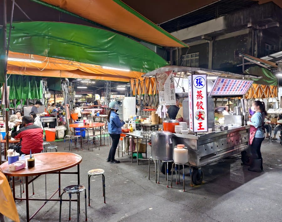 埔里魚市場觀光夜市｜張蒸餃大王、純手工臭豆腐