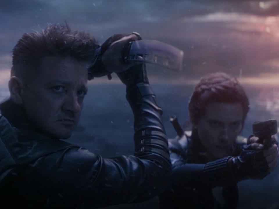 hawkeye black widow avengers endgame