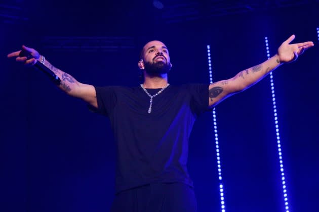 drake-tour-chicago-open - Credit: Prince Williams/Wireimage