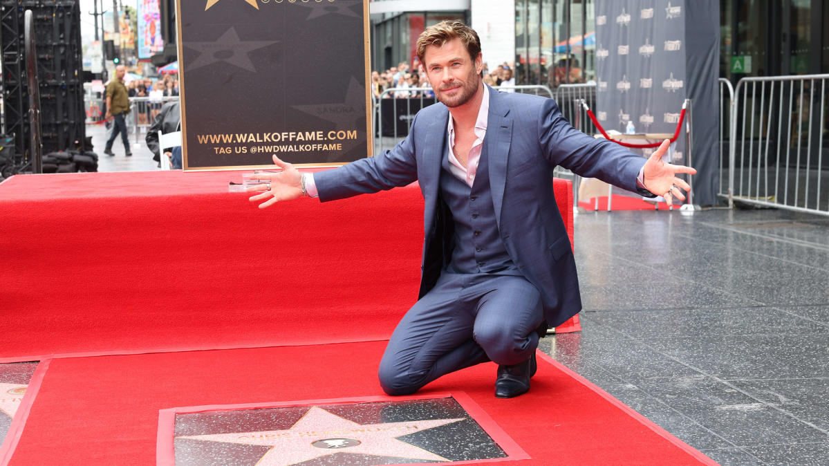 How to get a star on the Hollywood Walk of Fame?