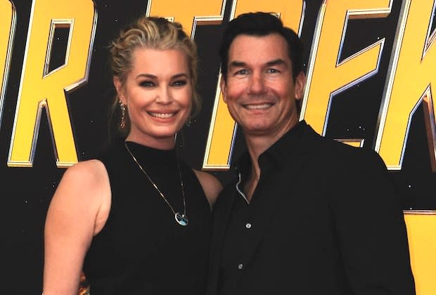 Rebecca Romijn Being Fucked - The Real Love Boat: Rebecca Romijn, Jerry O'Connell to Host CBS Series