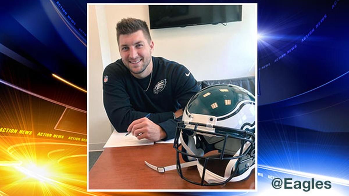 Eagles Officially Sign Tim Tebow - Philadelphia Magazine