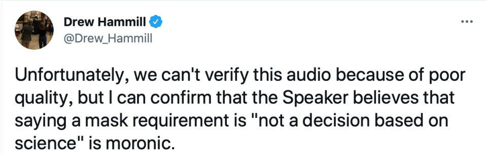 裴洛西的副幕僚長哈米爾 (Drew Hammill) 在推特表示，說戴口罩的要求不是基於科學，這樣的言論是愚蠢的。   圖：翻攝自哈米爾推特