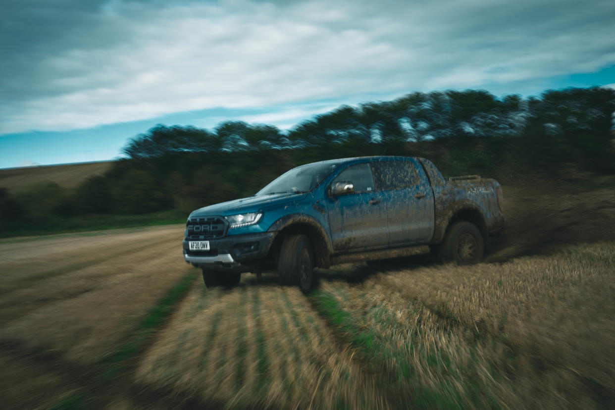 Ssangyong Musso v Ford Ranger Raptor