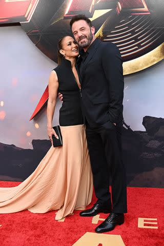 <p>Broadimage/Shutterstock</p> Jennifer Lopez and Ben Affleck